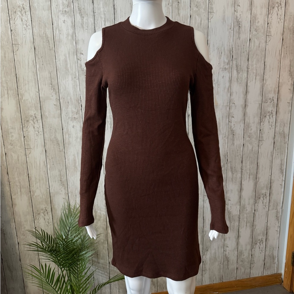 Elegant Brown Cold Shoulder Dress